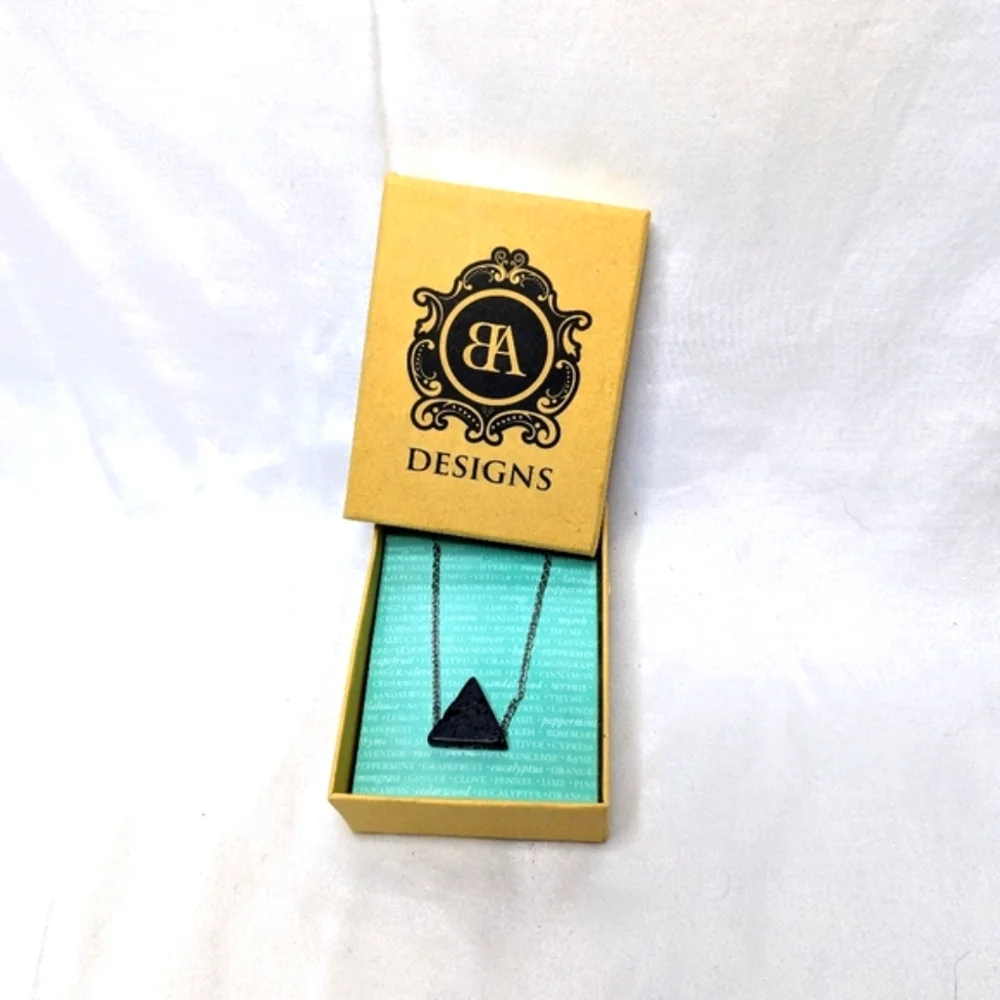 NWT AB Designs Essential Oil Triangle Necklace